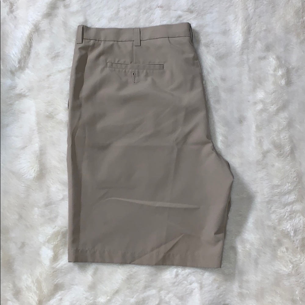 PGA Tour Golf Pants 🦋